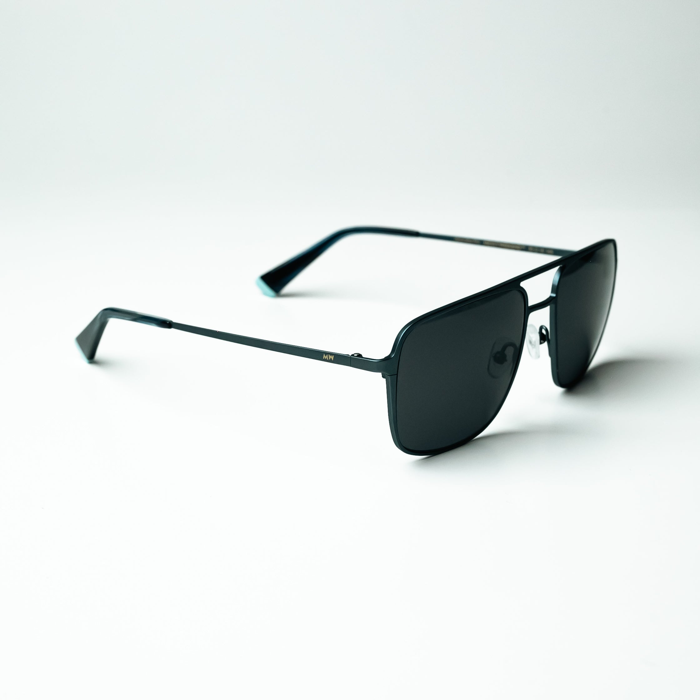 C3 LIOR BLUE