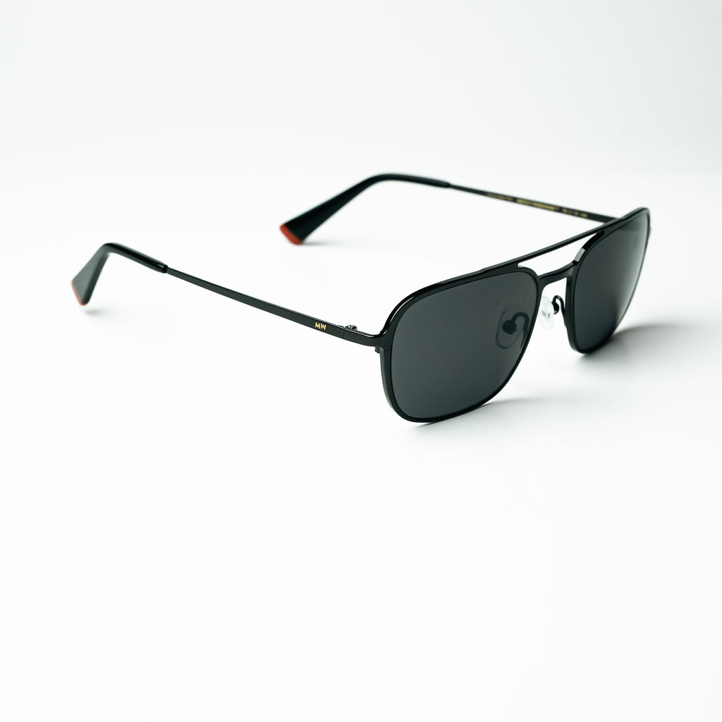 C1 ERIS BLACK